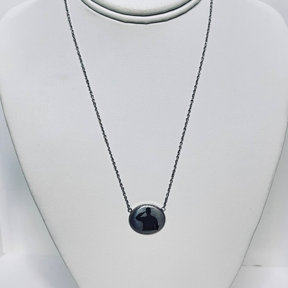 Silver Tone Cable Chain Necklace With Saluting Soldier Pendant (5610)